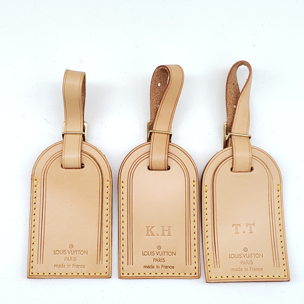 Authentic Louis Vuitton Tan Luggage / Name Tags With Initials LC15-121025